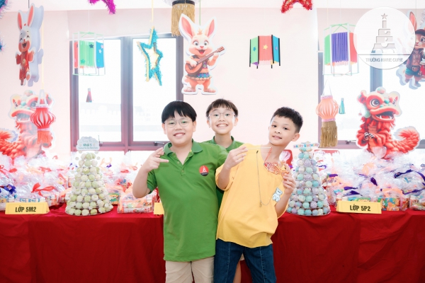 TRUNG THU MUÔN MÀU Ở MC