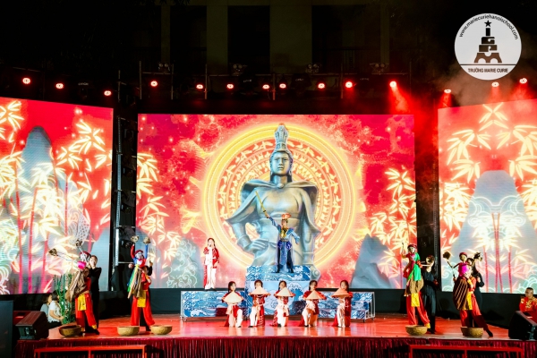 TH-MĐ | CHUNG KHẢO HDVN 33: “THẮP SÁNG” MÃI TÌNH YÊU TỔ QUỐC