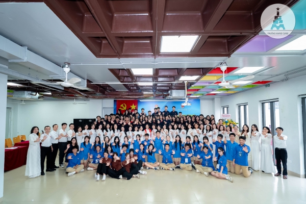 ĐẠI HỘI ĐOÀN TRƯỜNG: NGÀY HỘI CỦA NHIỆT HUYẾT VÀ SÁNG TẠO